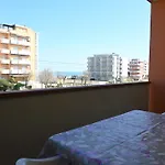 F011 - Fano, Trilocale Vista Mare Con Balcone *