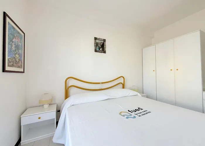 F011 - Fano, Trilocale Vista Mare Con Balcone Apartment