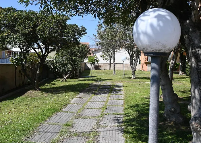 F011 - Fano, Trilocale Vista Mare Con Balcone